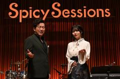 歌をもっと遠くに届けたい…黒沢薫＆中西アルノMC『Spicy Sessions』スタジオを飛び出しホールで収録
