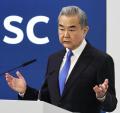 中国外相、安保会議で対日批判 「軍国主義の亡霊がいる」