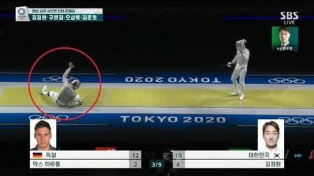 転倒した韓国人選手を独選手が「まね」？フェンシング競技でのワンシーンに「悪意ない」と説明
