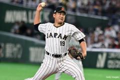 原辰徳氏「近藤くんのプレーが全て」、「それ以降は自分のピッチング」侍ジャパン先発・菅野、4回無失点のイメージ画像