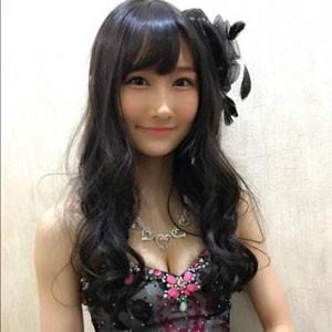 NMB48次代ｴｰｽ候補･矢倉楓子､谷間ｼｮｯﾄでﾌｧﾝ魅了