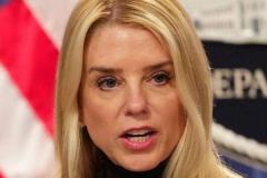 米司法省、全てのエプスタイン・ファイルを公開したと主張、議員らは不十分と批判のイメージ画像