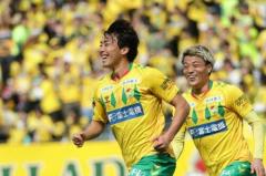 千葉が仕切り直しの白星で首位堅持！大宮は土壇場で連敗回避…いわき＆愛媛は未勝利続く／J2第8節