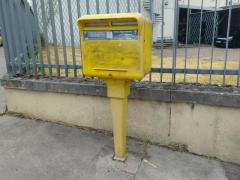 郵便ポスト存続の危機？！【フランス】のイメージ画像