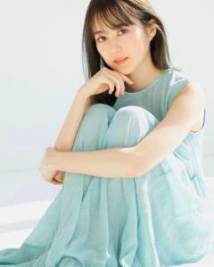生田絵梨花、花柄ワンピで春先取り！レースに透けた白肌が眩しい！