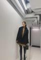 新木優子、ミニワンピ＆ロングブーツ..