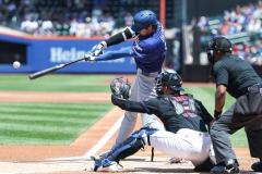 ドジャース救援陣崩れて逆転負け 大谷翔平は初回に二塁打も好機で連続三振のイメージ画像
