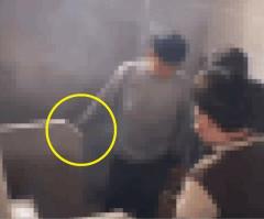 高校生数十人が校内トイレで喫煙する映像が公開されて物議を醸す＝韓国