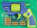 海外製の玩具拳銃「リアルギミックミニリボルバー」 警察が回収「真生拳銃と同様の発射機能」