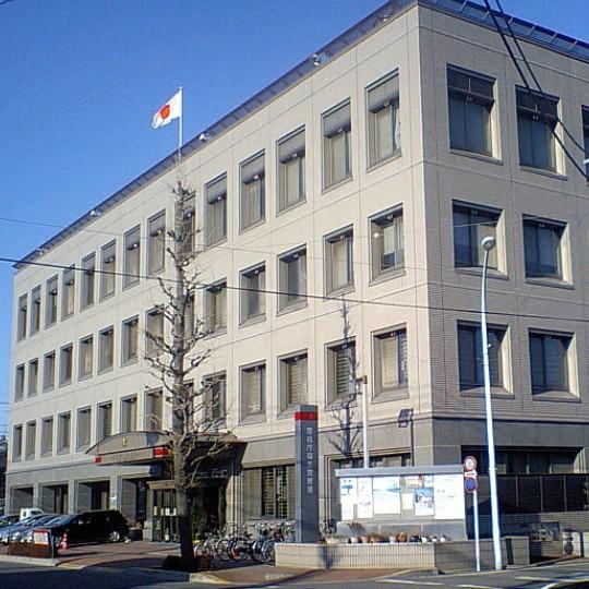 小学生男子に「お前死ね」白髪混じりのジイさんが暴言
