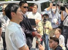 石丸伸二氏の参院選囲み取材に東京新聞・望月衣塑子記者が参戦 参政党の政策を次々ぶつけのイメージ画像