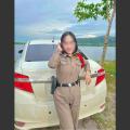 偽警察官を装った女、恋人から40万バ..