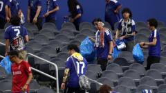 日本人はなぜごみを拾うのか　ワールドカップ・試合後の日本人サポーターの行動に世界が注目
