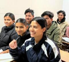 若者の2割が失業「日本で働こう……」ネパール新政権が引き継ぐ課題