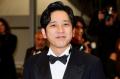 二宮和也、アルマーニタキシード着用..