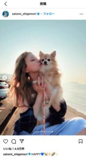 重盛さと美、魅力全開のブラトップ姿を公開！金髪ウェーブに「くっそぉ〜可愛い」のコメント続々