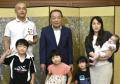 「第7子」に応援金310万円→4男3女の家..