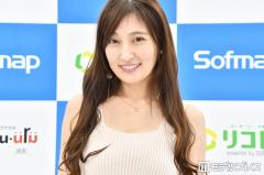熊田曜子、デコルテ＆美背中際立つ大胆ベアトップ姿「妖艶で美しい」「透き通るような美肌」と反響のイメージ画像
