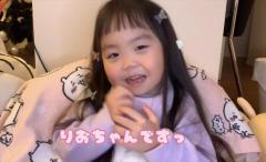 「子供を金儲けに使うな」批判あるも登録者数160万人、車椅子に乗ったYouTuber・りおなちゃんの母が想いを語る