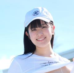 待望の“ナツ”の到来『忘れられないナツ』で重量級美スタイルがさく裂のイメージ画像