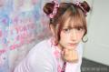 しなこ、膝上タイトミニスカで美脚披露「長くて綺麗」「可愛い」の声