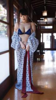 天木じゅん、はだけた浴衣から零れ落ちそうな大迫力のIカップバスト披露のイメージ画像