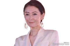 田丸麻紀、息子2人とのディナーショット公開「微笑ましい」「素敵な家族」の声