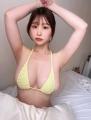 “衝撃告白”木南美々、「最近また胸おっきくなった」パステルイエローの魅惑バストにファン騒然