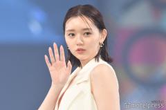 江野沢愛美、海で大胆美背中披露「スッキリしてて綺麗」「憧れる」の声