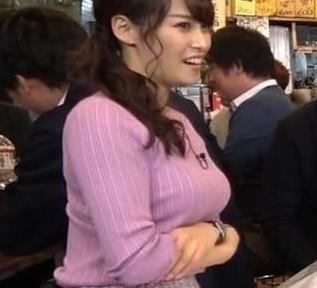 テレ東・鷲見玲奈アナ、着衣ロケット巨乳姿に男性ファン歓喜