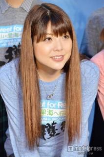 元モー娘。小川麻琴、父親との顔出し2ショット公開「めっちゃイケメン」「顔そっくり」の声のイメージ画像