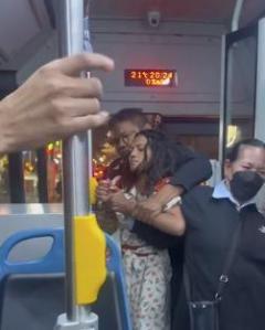 バンコク・スクンビット通りの路線バスで刃物騒ぎ、動画拡散のイメージ画像