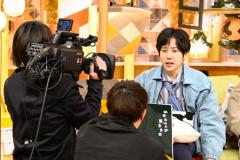 二宮和也MC番組「ニノなのに」ゴールデン帯レギュラー化決定 大型ビジョン中継＆YouTube生配信で発表