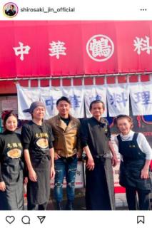 元”カリスマホスト”城咲仁、閉店が迫る実家の町中華を訪れた「大好きな方」とは？「男の色気と生きているパワーが凄い」