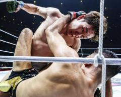 試合後に敗者クレベルが激怒…物議を醸す“朝倉未来のリベンジ勝利”、RIZIN判定は適切だったのか？“絞め技失神負け”前回対戦との「最大の違い」