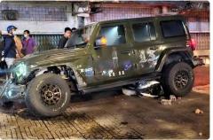 【事故】ホーチミン市で乗用車がバイクに衝突母娘2人が死亡のイメージ画像