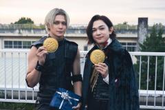 吉沢亮＆眞栄田郷敦、映画「バババ」緊迫感あふれる対峙シーン・和やかクランクアップ写真解禁