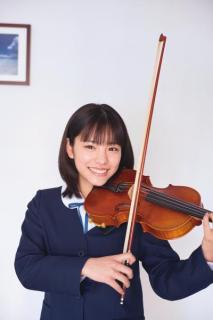 當真あみ“新規カット30点以上”1st写真集デジタル特別編集版で新たな魅力【Ami】
