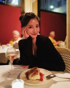 サッカー日本代表・堂安律選手の妻、手料理公開「鶏の甘酢煮が上手くいった日」