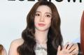 aespaカリナ、黒髪ぱっつんヘアで雰囲気ガラリ「新鮮で可愛すぎ」「ビジュ爆発してる」の声