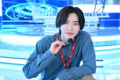 なにわ男子・道枝駿佑、日曜劇場「キャスター」サイドストーリーで主演 ＝LOVE佐々木舞香＆キム・ムジュンと報道ラブコメディ描く【恋するキャスター】