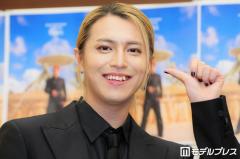 超特急タカシ、初の写真集に喜び「1つの夢だった」ソロでの音楽活動に意気込みも「超特急への還元につながると思って」のイメージ画像