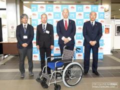 関西遊商、社会貢献活動の一環で京都・滋賀の社会福祉協議会に車イスを寄贈