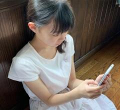 “13歳未満のスマホ”成人早期にメンタルヘルスが悪化するリスク、10万人調査で判明