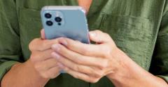 シニア層（高齢者）がiPhoneを安全・快適に使うために最初に設定すべき5つのこと