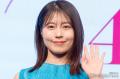 有村架純、美背中ざっくりドレス×ポ..