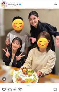元NMB48のグラビアモデル・上西怜、”美人姉”も登場の母の日サプライズが「素敵な家族」と反響