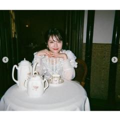 浜辺美波、23歳の誕生日に祝福の声「いい一年になりますように」