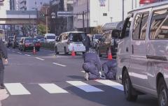 「パトカーに追いかけられてからの記憶ない」大阪・梅田の交差点で女性はね逃走した疑い 韓国籍の２１歳男を逮捕のイメージ画像
