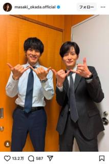 TBS新ドラマ『御上先生』岡田将生＆松坂桃李、スーツ姿のオフショットが「反則すぎる」「やば！」と大反響